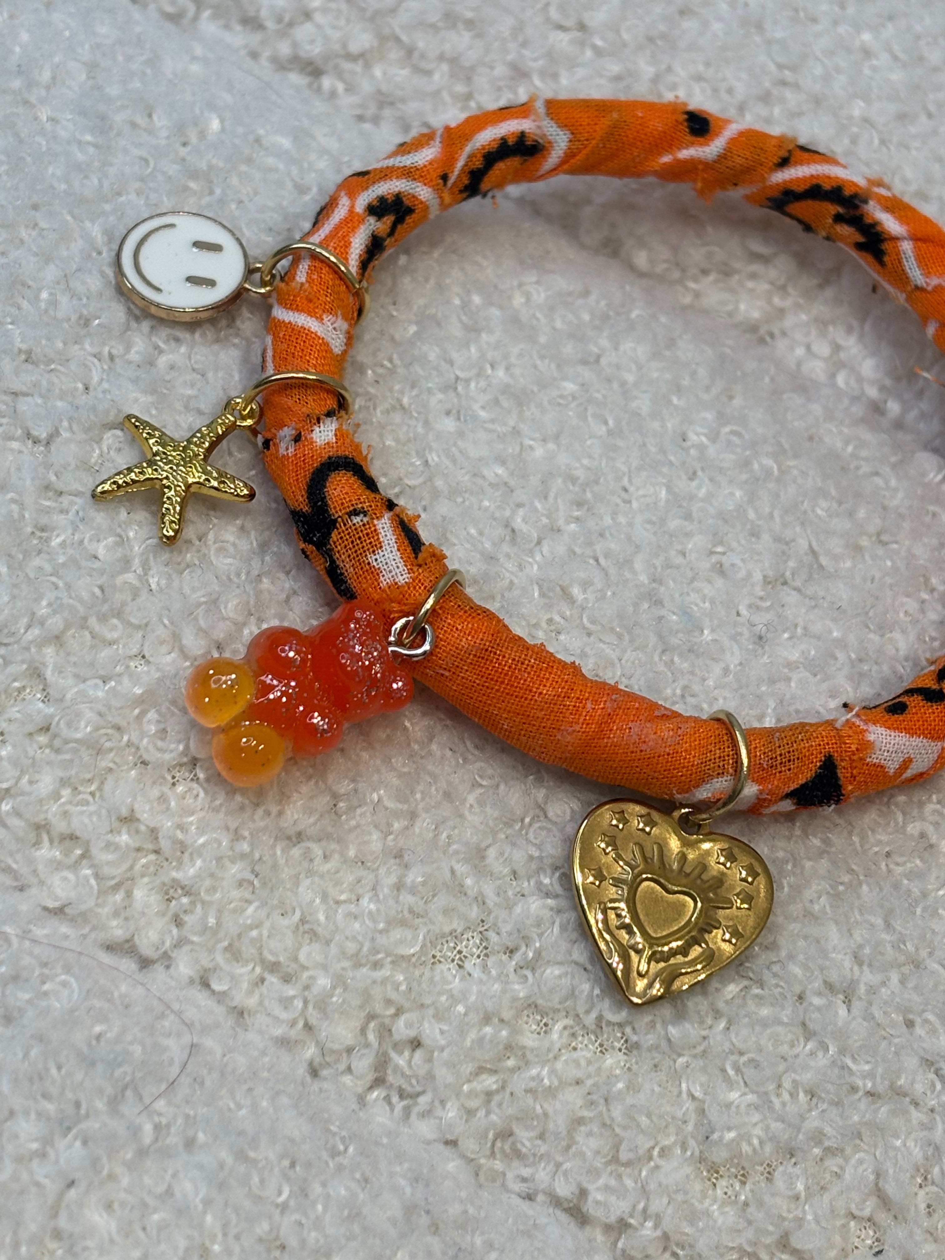 Jonc charms